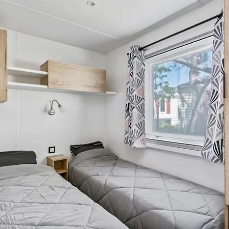 Particulier Loue Ce Mobil-home 3 Chambres, Tout Confort Вальрас-Пляж